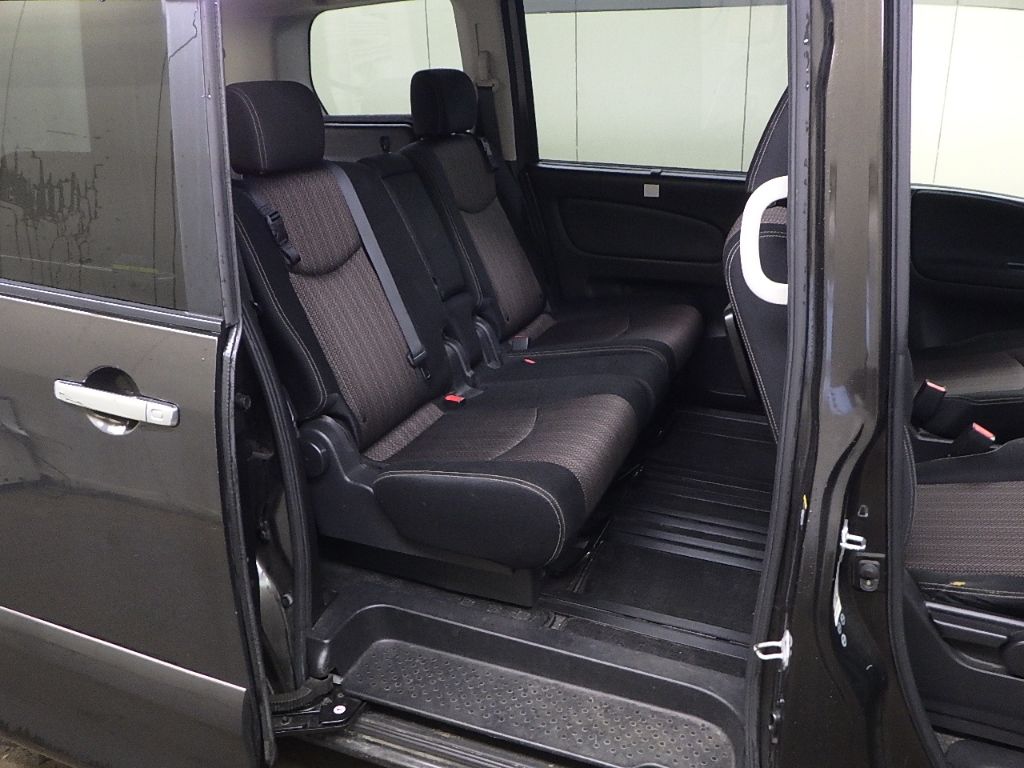2014 Nissan Serena 4WD Highway Star auction photo 7