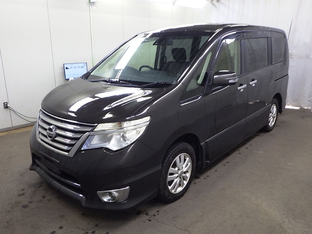2014 Nissan Serena 4WD Highway Star auction photo 4