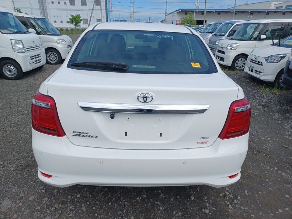 2021 Toyota カローラ アクシオ auction photo 5