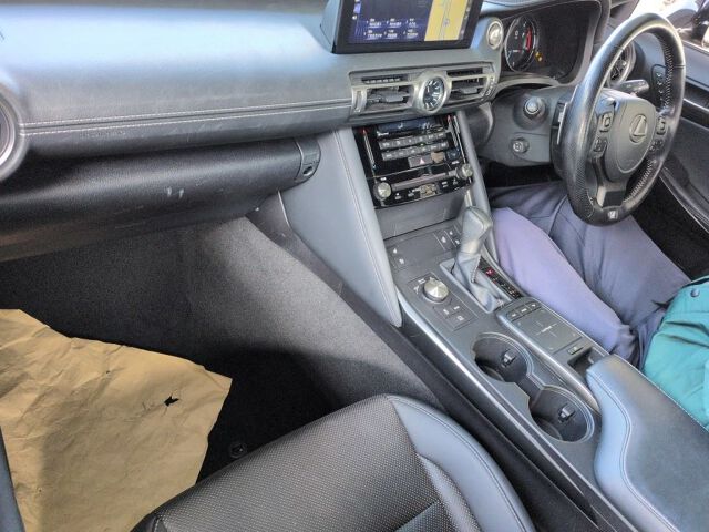 2021 Lexus IS IS350Fスポーツ auction photo 3