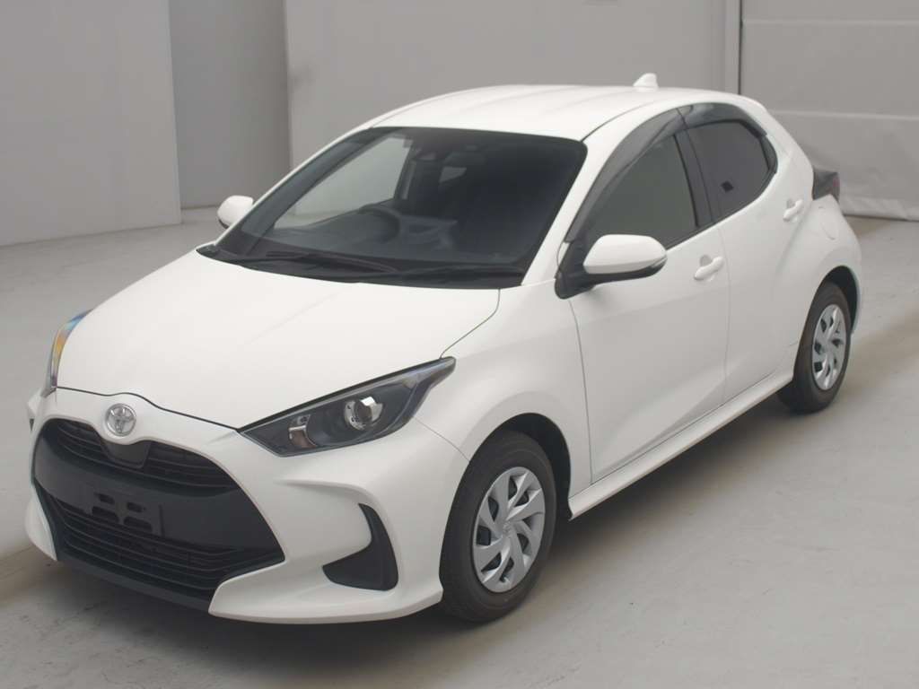 Japan Auction Vehicles 4 2023 Toyota Yaris X auction photo