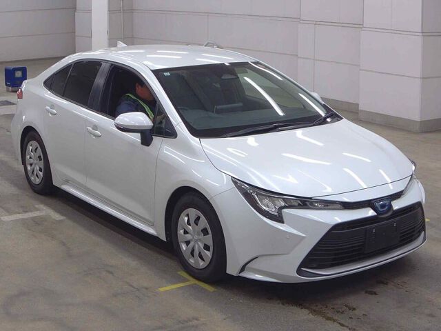 Japan Auction Vehicles 8 2023 Toyota Corolla ハイブリッドG 4WD auction photo