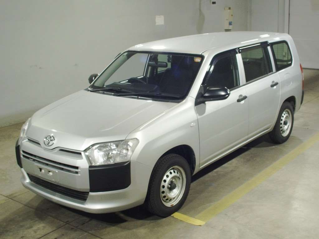 2020 Toyota Probox DX Comfort 4WD Japan auction vehicle