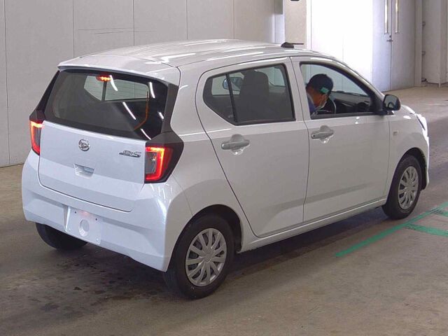 2023 Daihatsu Mira e:S L auction photo 5