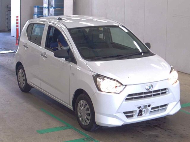 Japan Auction Vehicles 8 2023 Daihatsu Mira e:S L auction photo