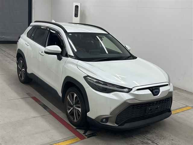 2021 Toyota Corolla Cross Hybrid Z Japan auction vehicle