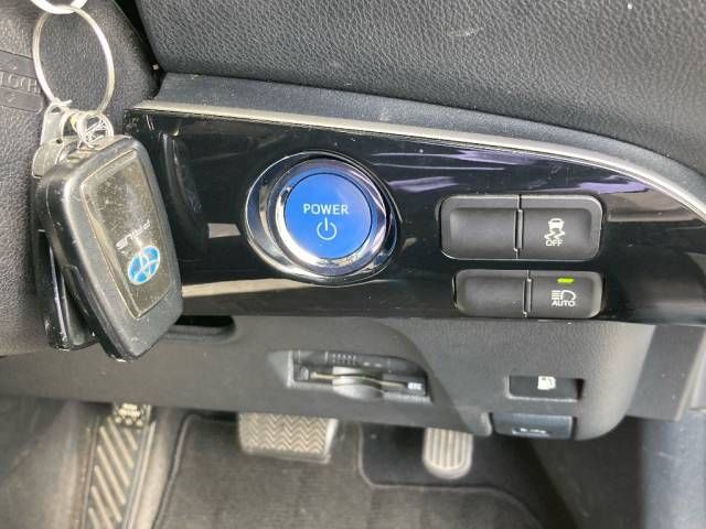 2016 Toyota Prius S auction photo 5