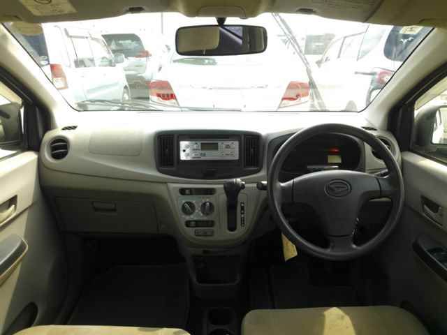 2013 Daihatsu Mira e:S D auction photo 8