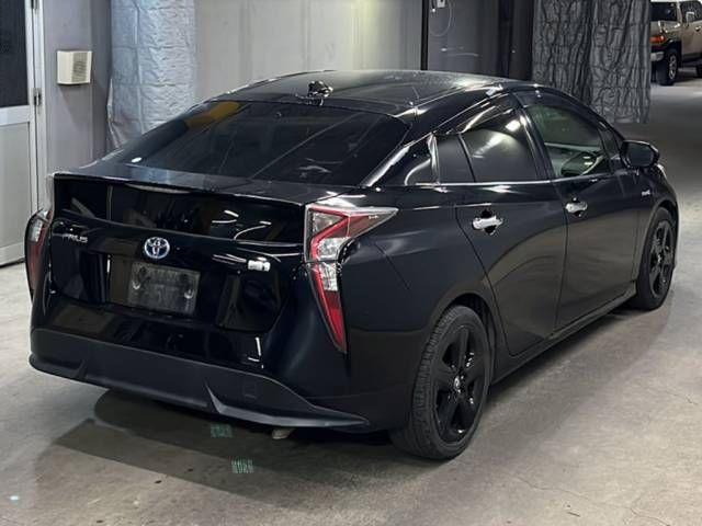 2016 Toyota Prius Sツーリングセレクション auction photo 5
