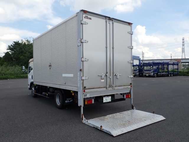 2013 Isuzu Elf 2.0t Aluminum Van with Power Gate auction photo 9