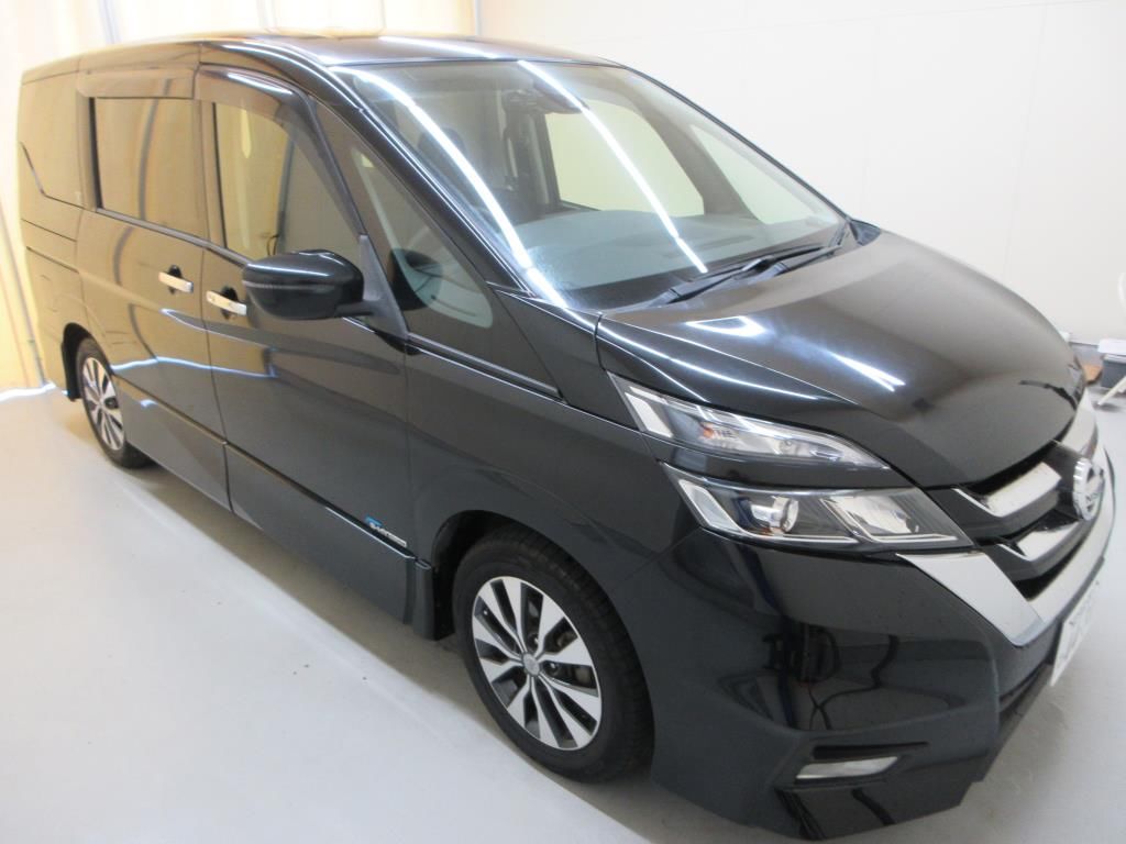 Japan Auction Vehicles 12 2017 Nissan Serena ハイウェイスタープロパイロットエディション auction photo