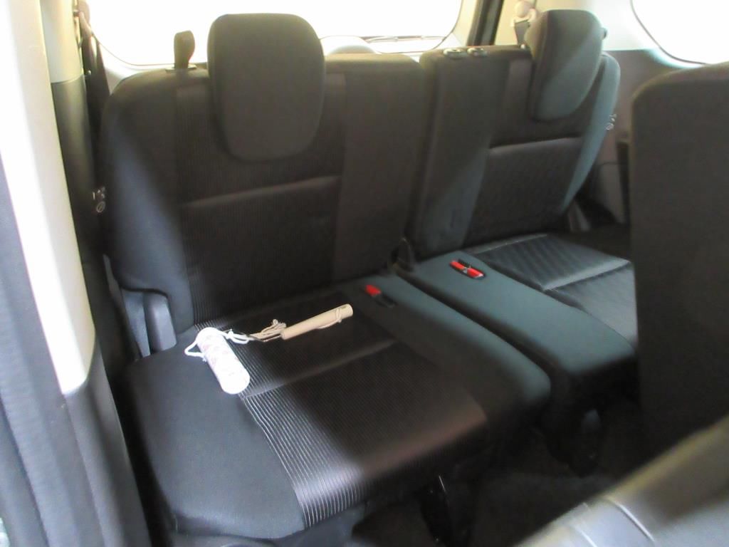 2017 Nissan Serena ハイウェイスタープロパイロットエディション auction photo 8
