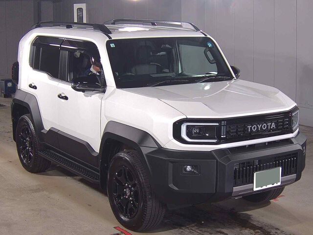 Japan Auction Vehicles 8 2026 Toyota ランドクルーザーFJ VX 4WD auction photo