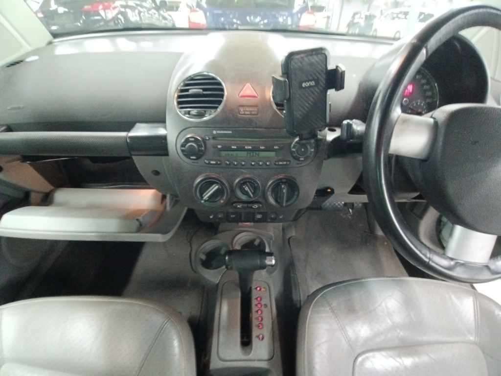 2006 Volkswagen VW ニュービートル LZ auction photo 11