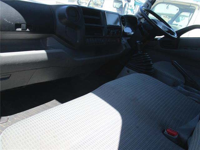 2014 Toyota Dyna 4WD ワイドロング auction photo 4