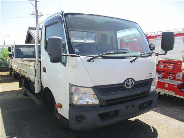Japan Auction Vehicles 13 2014 Toyota Dyna 4WD ワイドロング auction photo