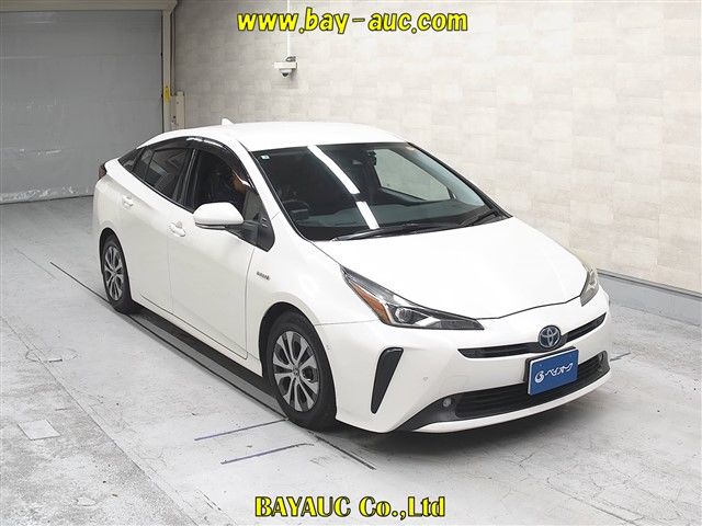Japan Auction Vehicles 8 2019 Toyota Prius A auction photo