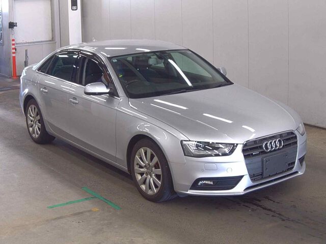 2013 Audi A4 2.0TFSIクワトロ 4WD Japan auction vehicle
