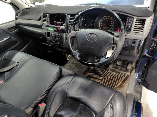 2006 Toyota Hiace ロングDX auction photo 3