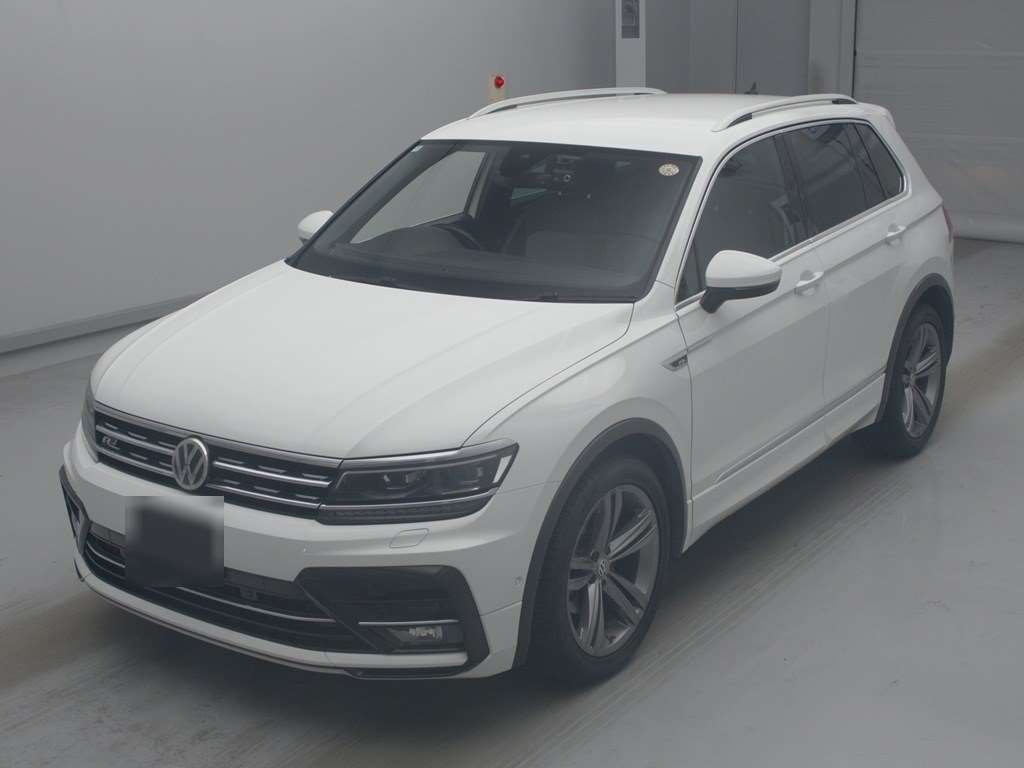Japan Auction Vehicles 4 2018 Volkswagen VW ティグアン TSI Rライン auction photo