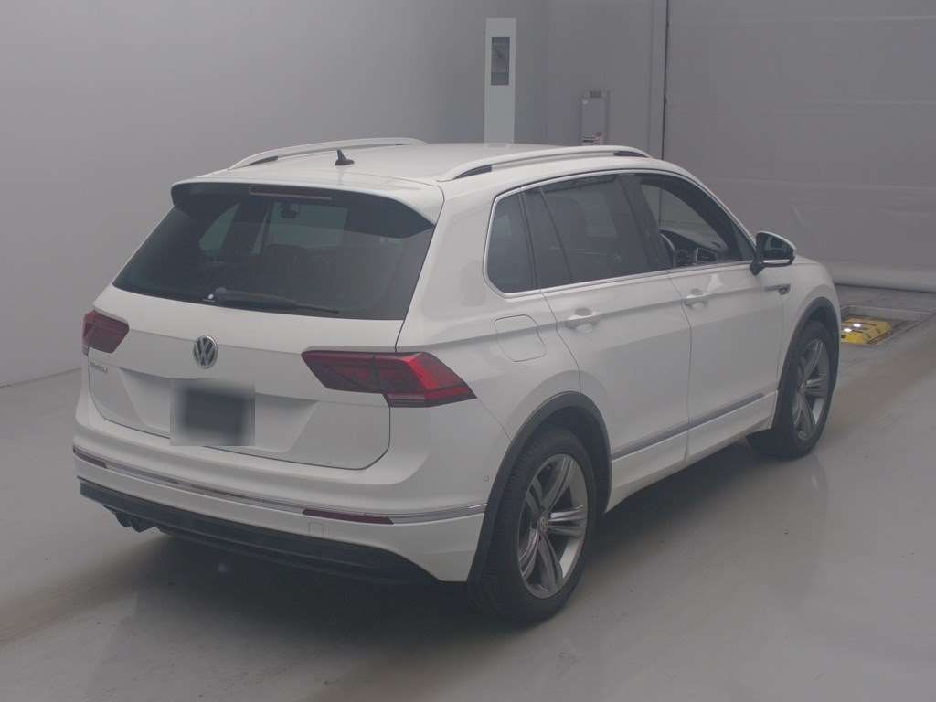 2018 Volkswagen VW ティグアン TSI Rライン auction photo 2