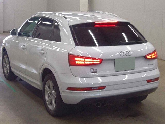 2017 Audi Q3 1.4TFSIスポーツ auction photo 2