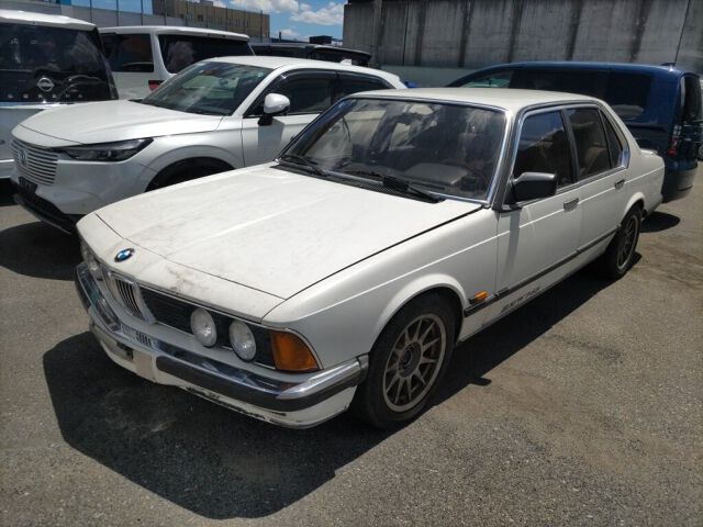 1985 BMW 7 Series 745I auction photo 4
