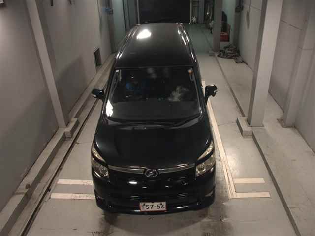2008 Toyota Voxy ZS auction photo 6