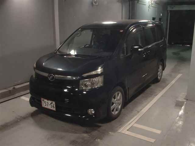 2008 Toyota Voxy ZS auction photo 4
