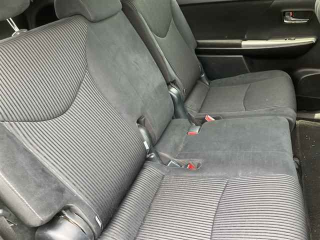 2018 Toyota Prius Alpha S Lセレクション auction photo 8