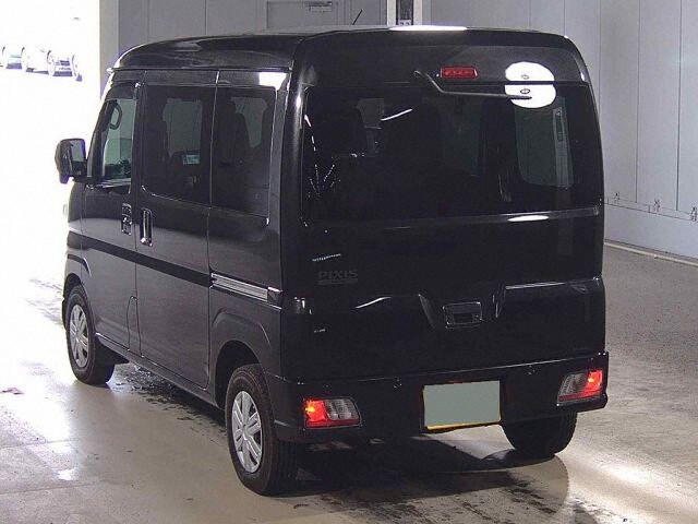 2022 Toyota Pixis Van クルーズ auction photo 2