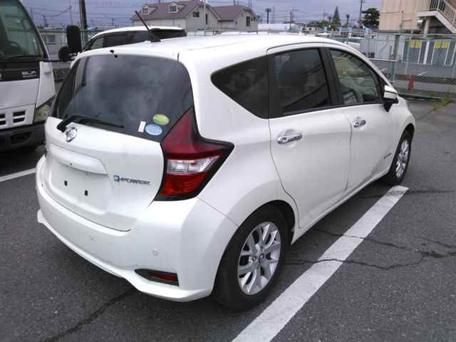 2018 Nissan Note e-POWER X auction photo 8