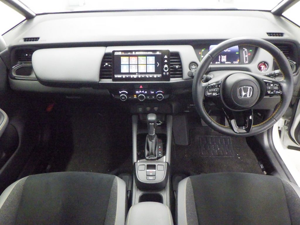 2023 Honda Fit e:HEV RS auction photo 3