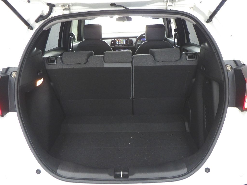 2023 Honda Fit e:HEV RS auction photo 11
