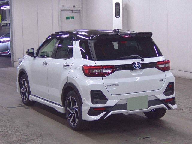 2026 Toyota Raize HV-Z Panorama View auction photo 2
