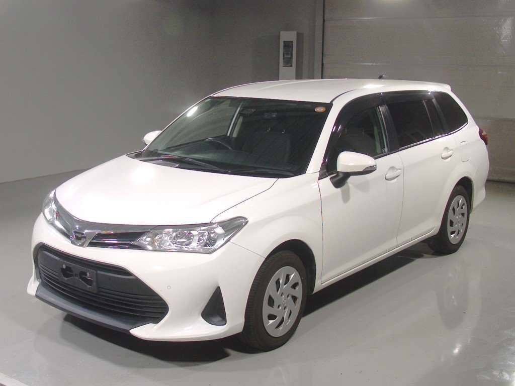 Japan Auction Vehicles 4 2021 Toyota Corolla Fielder EX auction photo