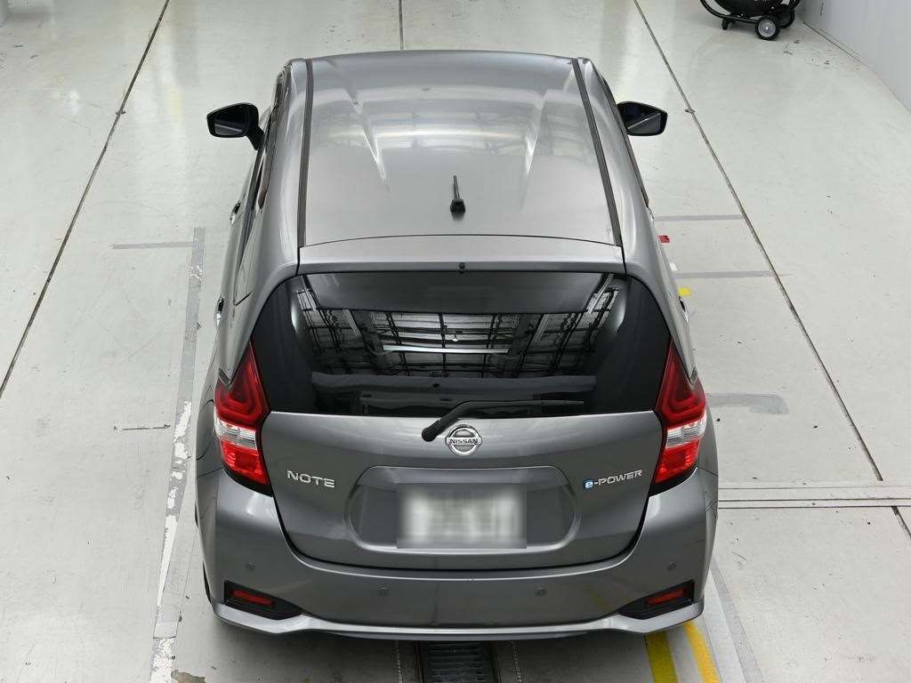 2018 Nissan Note e-パワー X auction photo 8