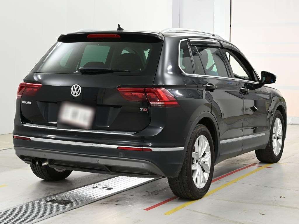 2017 Volkswagen VW ティグアン TSI ハイライン auction photo 2