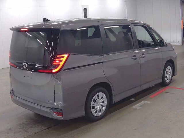 2026 Toyota Noah Hybrid S-X auction photo 5