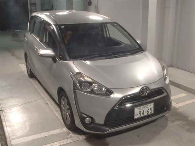 Japan Auction Vehicles 12 2017 Toyota Sienta G auction photo