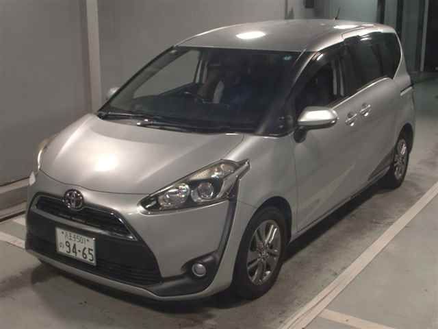 2017 Toyota Sienta G auction photo 4