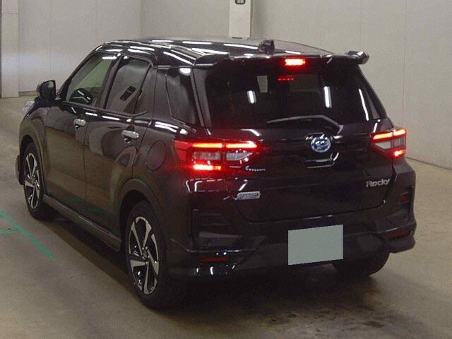 2026 Daihatsu Rocky Premium G HEV auction photo 2