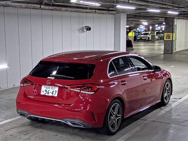 2020 Mercedes-Benz A 180 スタイルAMGライン auction photo 3