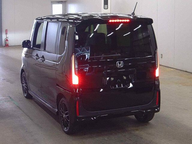 2026 Honda N-BOX Turbo Black Style auction photo 2