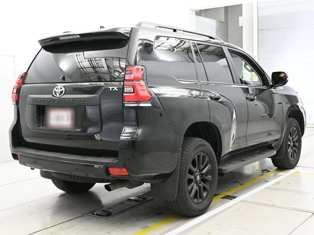 2023 Toyota Land Cruiser Prado TXL Package Matte Bra 4WD auction photo 2