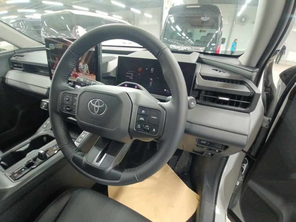 2026 Toyota RAV4 ハイブリッドZ 4WD auction photo 9