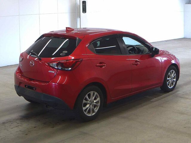 2017 Mazda Demio 13S auction photo 5