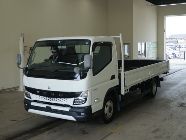 2022 Mitsubishi Fuso Canter Flat, wide, long Japan auction vehicle