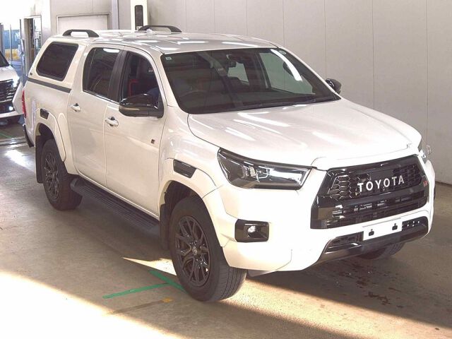 Japan Auction Vehicles 8 2024 Toyota Hilux Z GRスポーツ 4WD auction photo