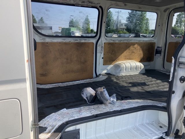 2020 Toyota Hiace Van DX auction photo 9